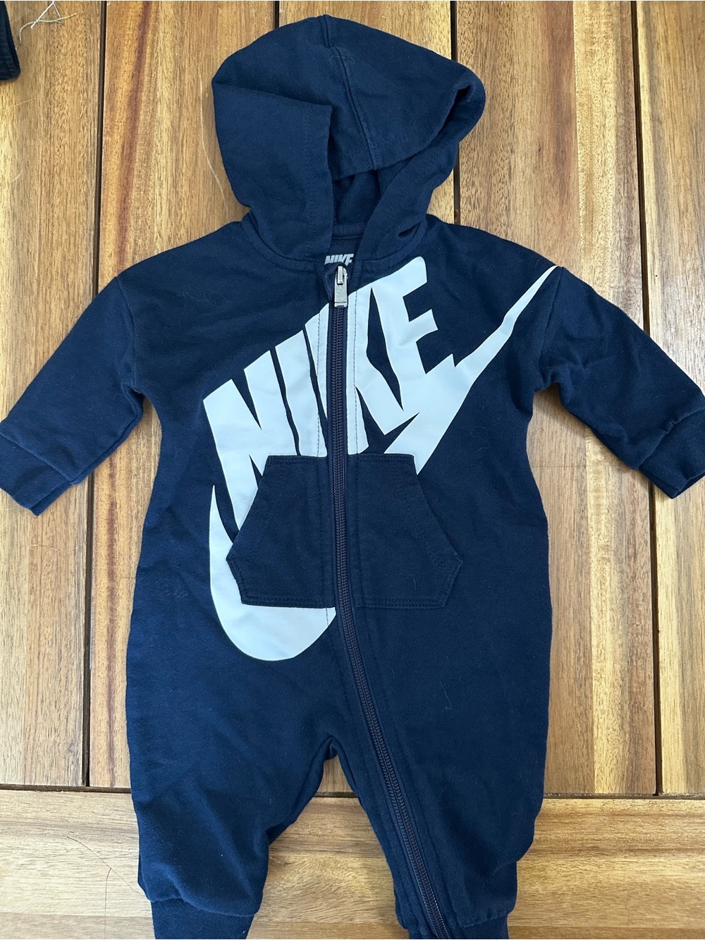 Nike Navy and White Hooded Baby One-Piece Footie size 3m